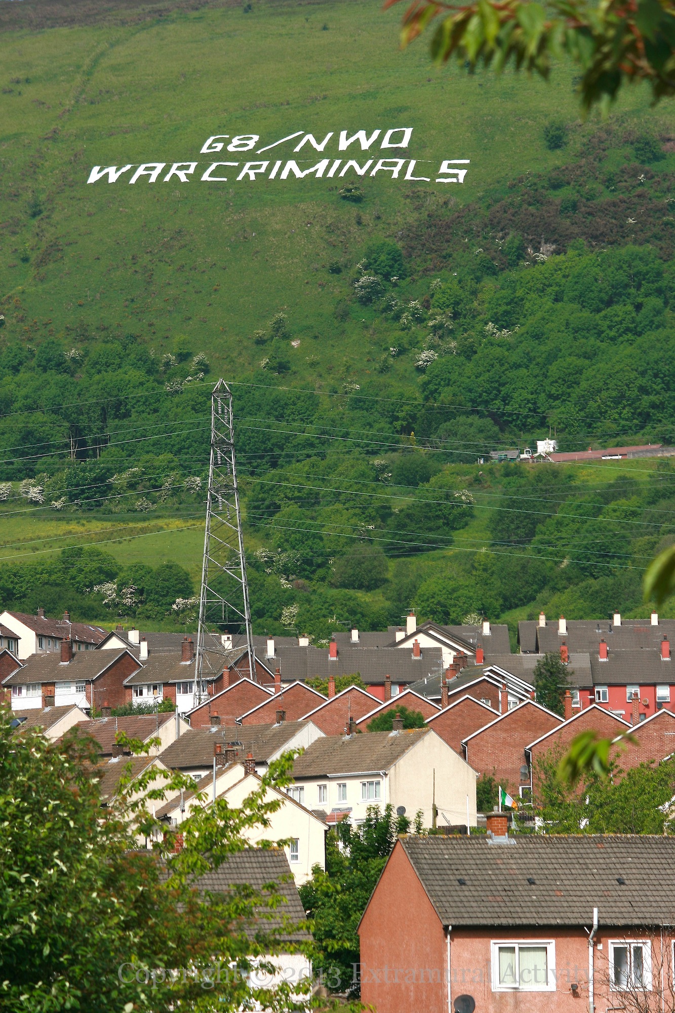 2013-06-18 G8WarCriminalsHill+