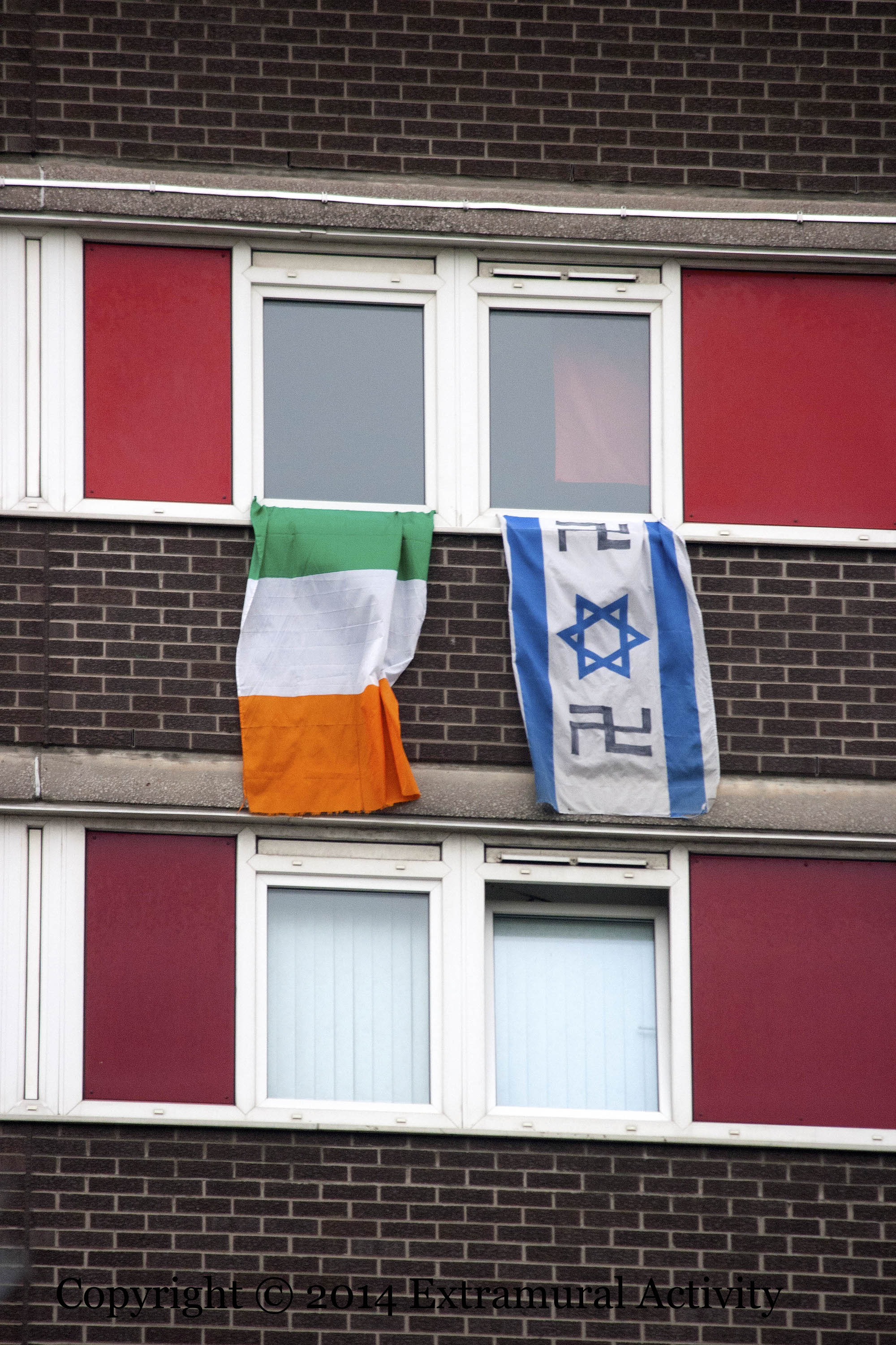 2014-08-03 IsraeliFlagSwastika+