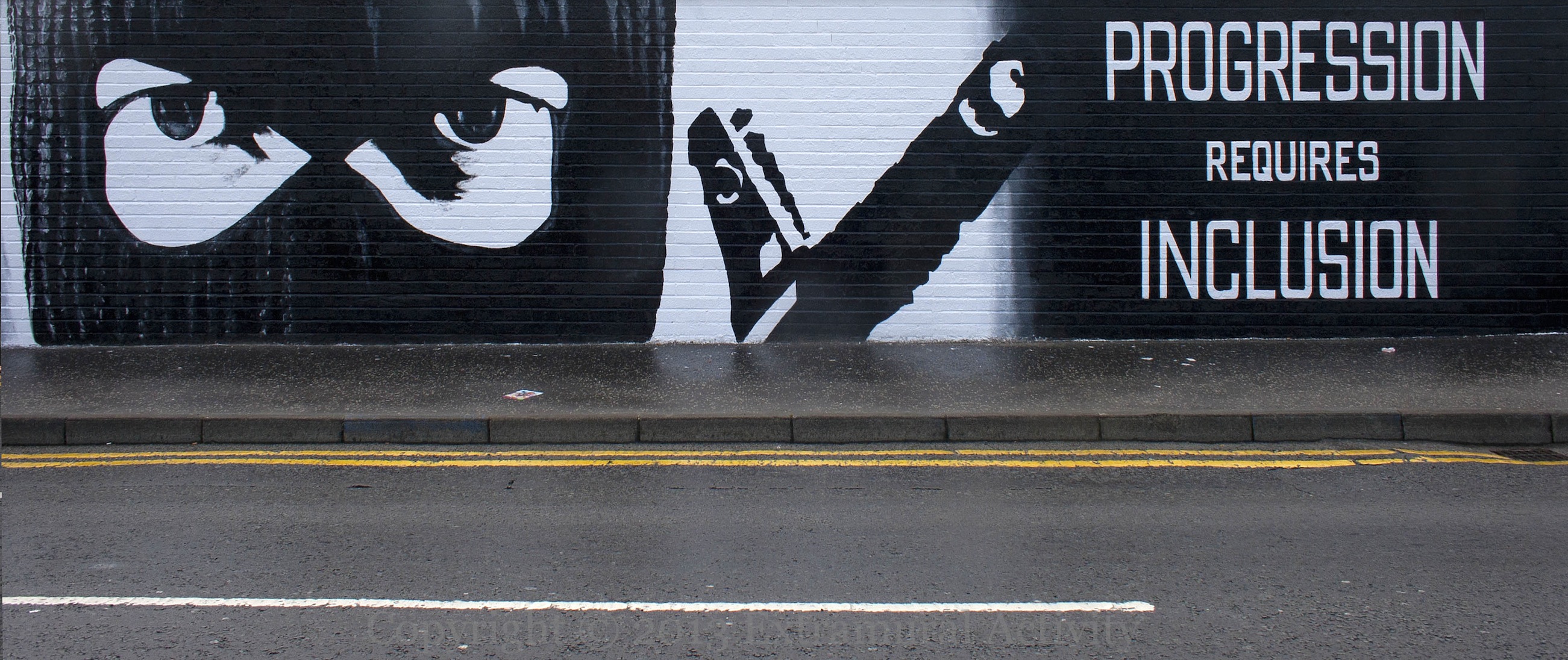 2013-06-28 CarrickfMural+