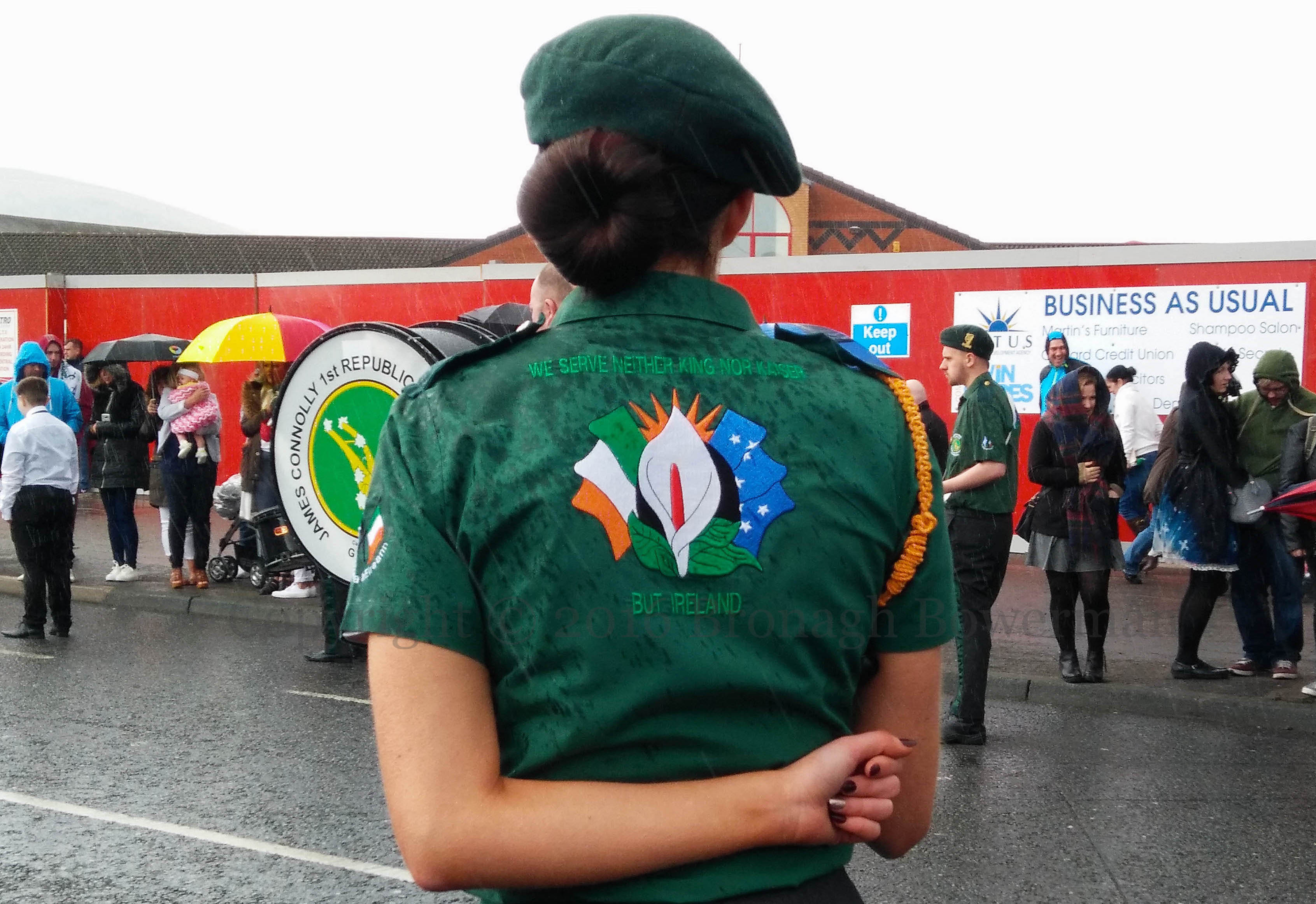 03351 Easter Rising Centenary Parade Shirt crop+