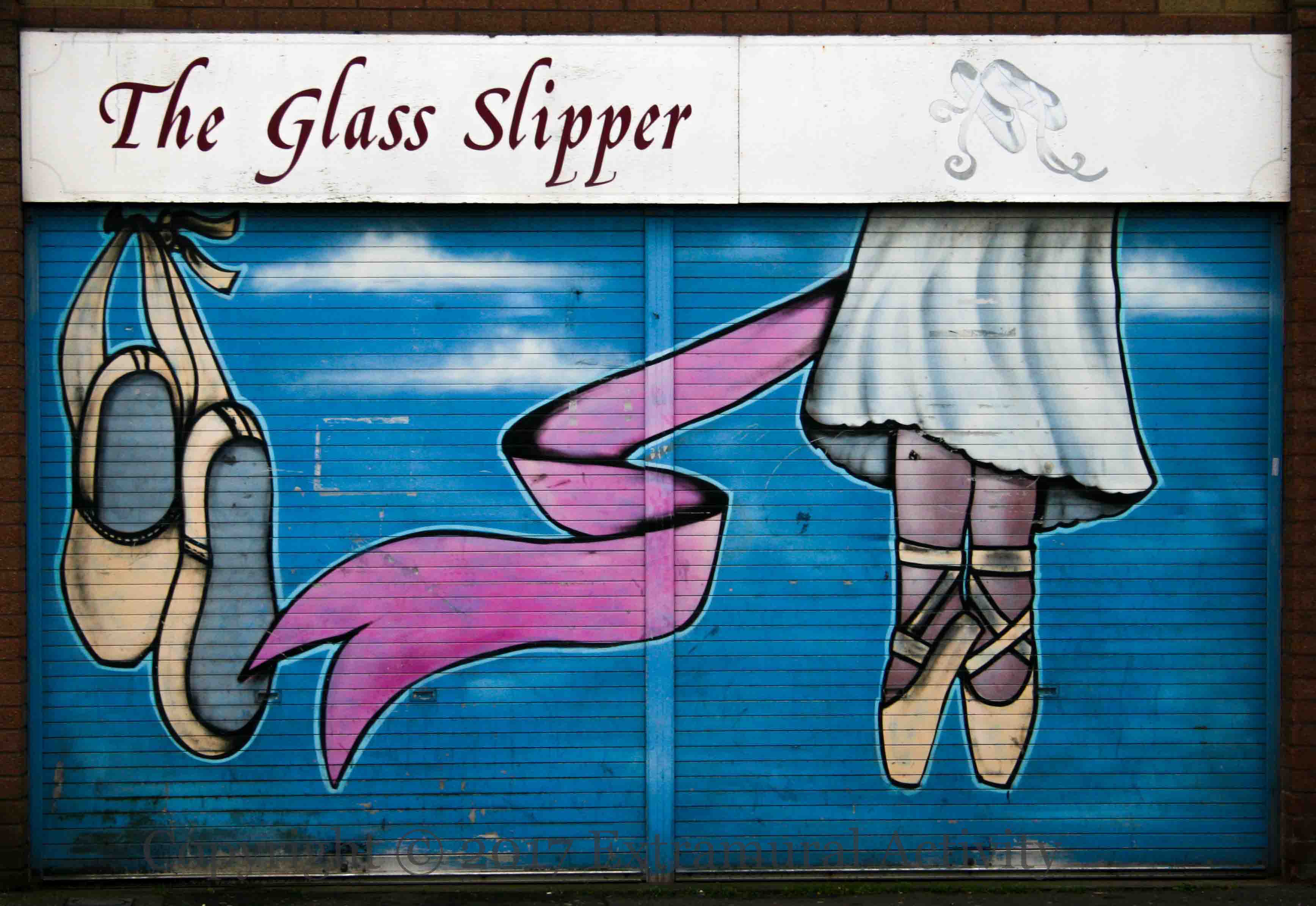 04044-2017-02-21-glass-slipper