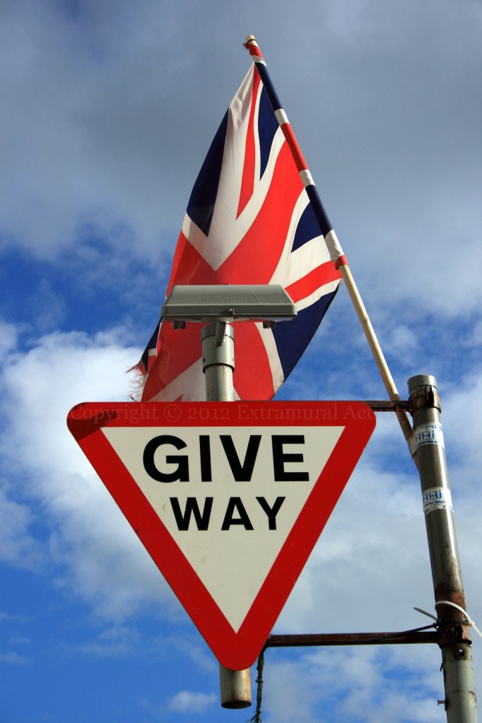 2012-12-07 UnionJackDonPass+